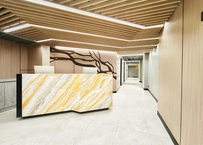 Hotel Citichic Sukhumvit 13 By Compass Hospitality - Newly Renovated 3*