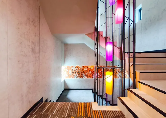 Citichic Sukhumvit 13 By Compass Hospitality - Newly Renovated Hotel