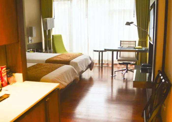 Citichic Sukhumvit 13 By Compass Hospitality - Newly Renovated מלון