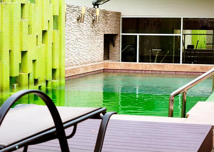 Hotel Citichic Sukhumvit 13 By Compass Hospitality - Newly Renovated 3*