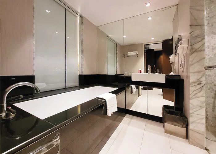 Citichic Sukhumvit 13 By Compass Hospitality - Newly Renovated Hotel Bangkok