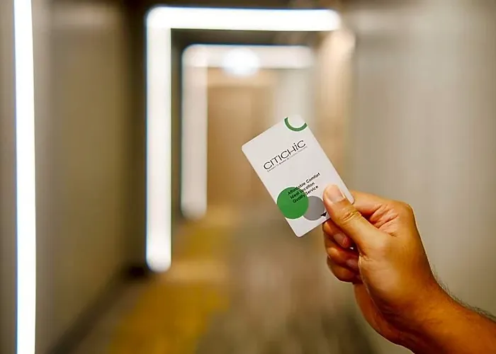Citichic Sukhumvit 13 By Compass Hospitality - Newly Renovated