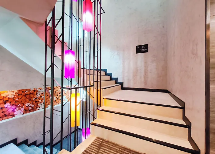 Hotel Citichic Sukhumvit 13 By Compass Hospitality - Newly Renovated Bangkok