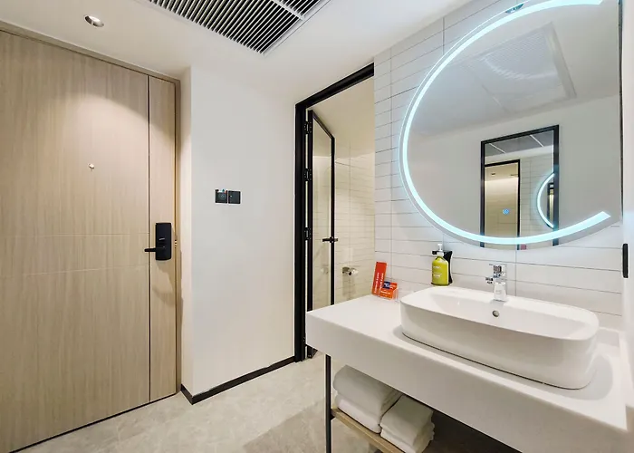 Citichic Sukhumvit 13 By Compass Hospitality - Newly Renovated בנגקוק